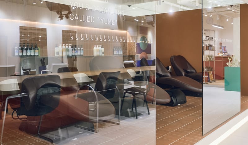 YOU Hair Salon (ワイオーユー) 聖水店